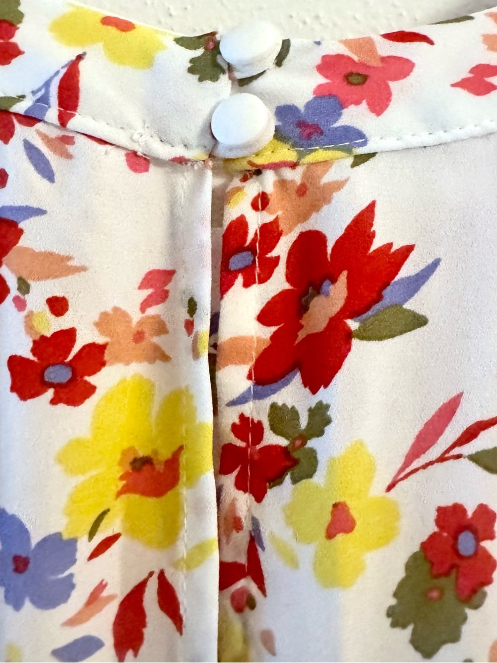 Le Lis Women's White Bright Floral Sleeveless Smocked Waist Romper Size S - Picture 5 of 11